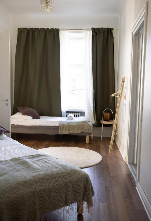 2Ndhomes City Center 2Br Apartment By The Finnish National Theatre With Balcony And Park View Helsinki Ngoại thất bức ảnh