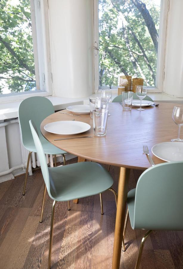 2Ndhomes City Center 2Br Apartment By The Finnish National Theatre With Balcony And Park View Helsinki Ngoại thất bức ảnh